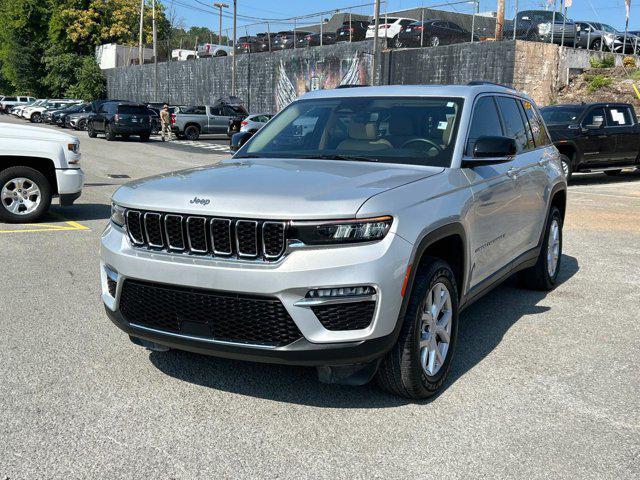 used 2022 Jeep Grand Cherokee car, priced at $31,995