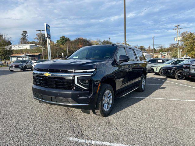 new 2025 Chevrolet Suburban car, priced at $62,990