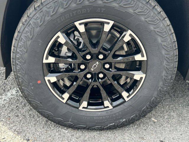 new 2026 Chevrolet Traverse car, priced at $53,435