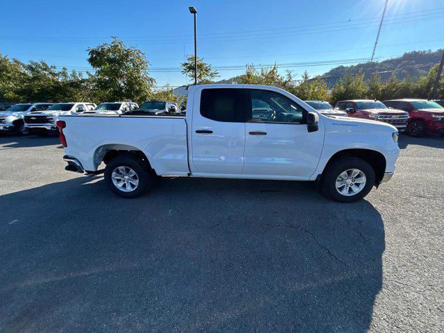 new 2025 Chevrolet Silverado 1500 car, priced at $36,460