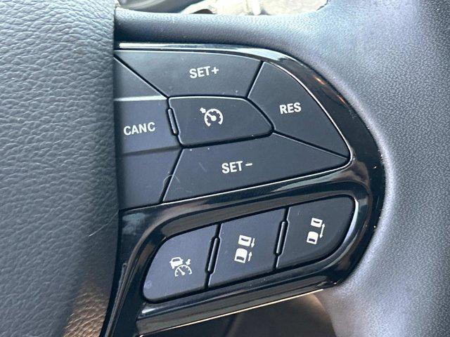used 2023 Jeep Cherokee car, priced at $20,995