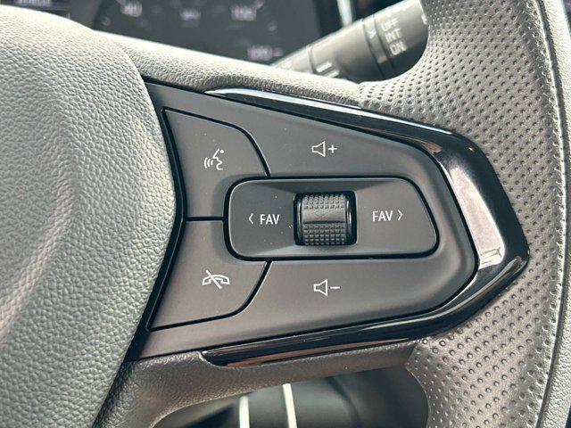 new 2025 Chevrolet Trax car, priced at $21,285