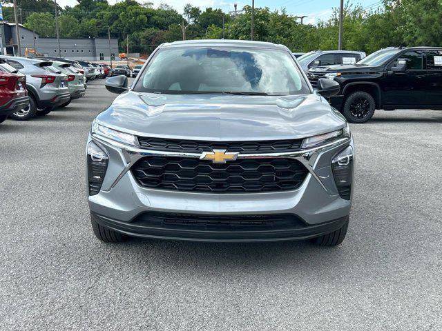 new 2025 Chevrolet Trax car, priced at $21,285