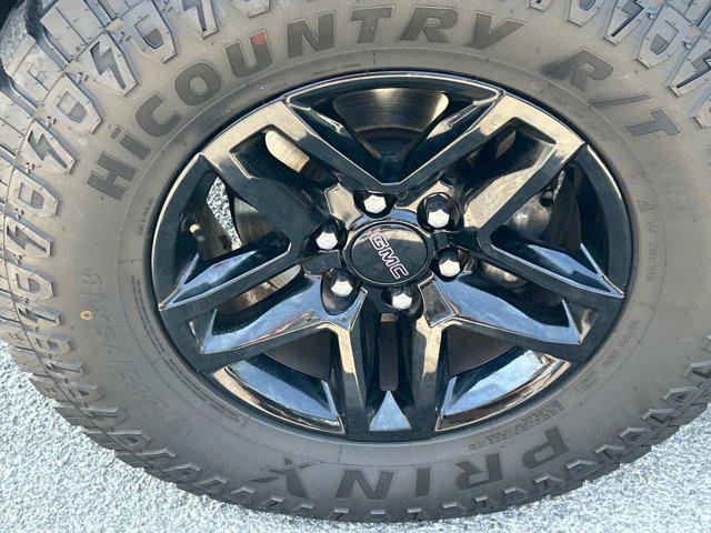 used 2019 Chevrolet Silverado 1500 car, priced at $33,995