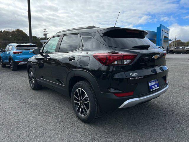 new 2025 Chevrolet TrailBlazer car, priced at $23,985