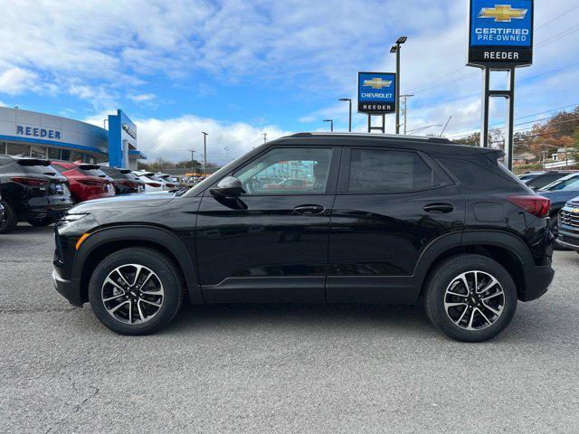 new 2025 Chevrolet TrailBlazer car, priced at $23,985