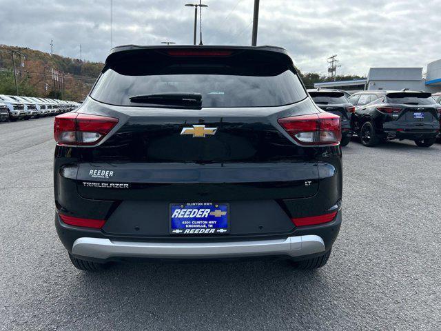 new 2025 Chevrolet TrailBlazer car, priced at $23,985