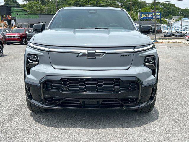 new 2025 Chevrolet Silverado EV car, priced at $90,225