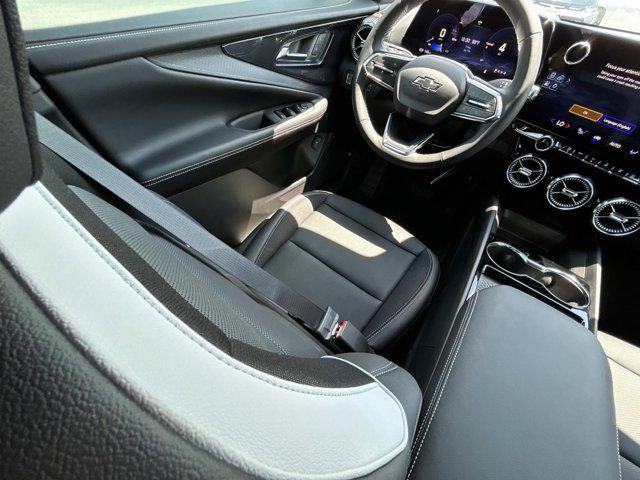 new 2025 Chevrolet Blazer EV car, priced at $38,050