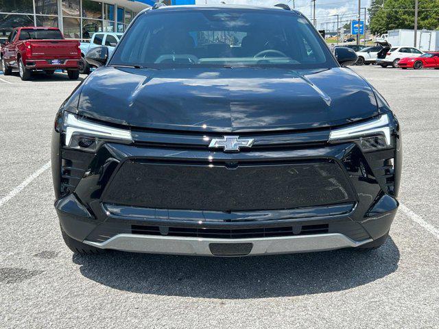 new 2025 Chevrolet Blazer EV car, priced at $38,050