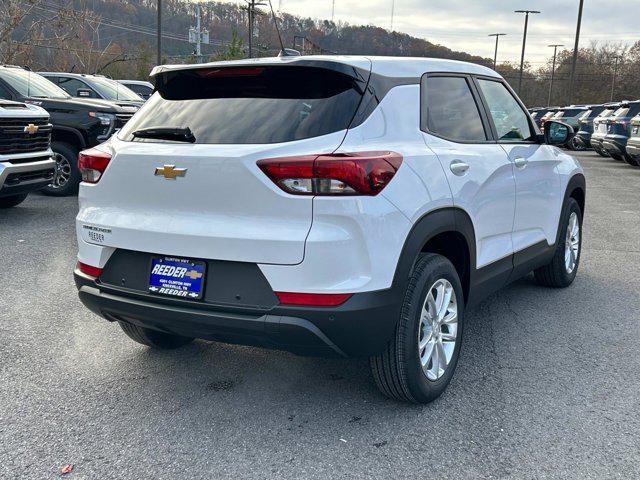 new 2025 Chevrolet TrailBlazer car, priced at $23,675