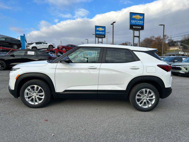 new 2025 Chevrolet TrailBlazer car, priced at $23,675