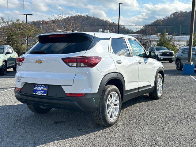 new 2025 Chevrolet TrailBlazer car, priced at $23,675