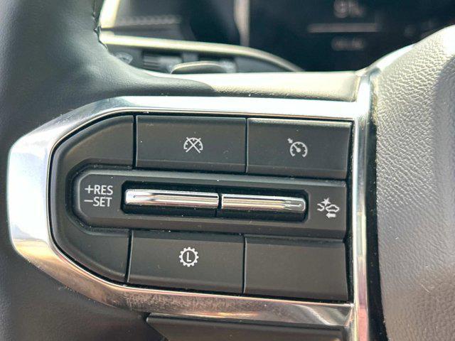 used 2025 GMC Acadia car, priced at $36,995