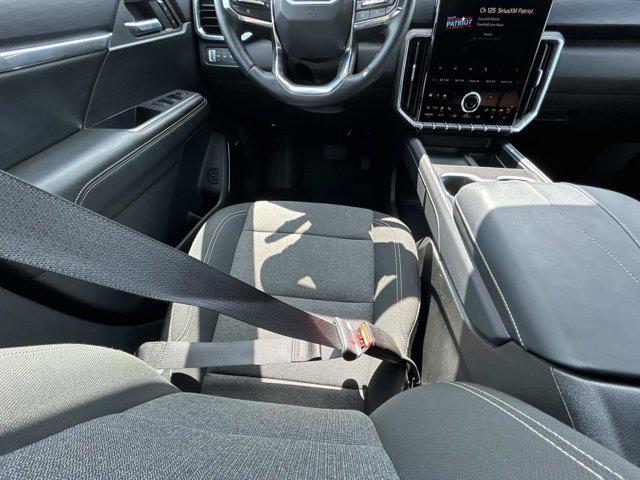 used 2025 GMC Acadia car, priced at $36,995