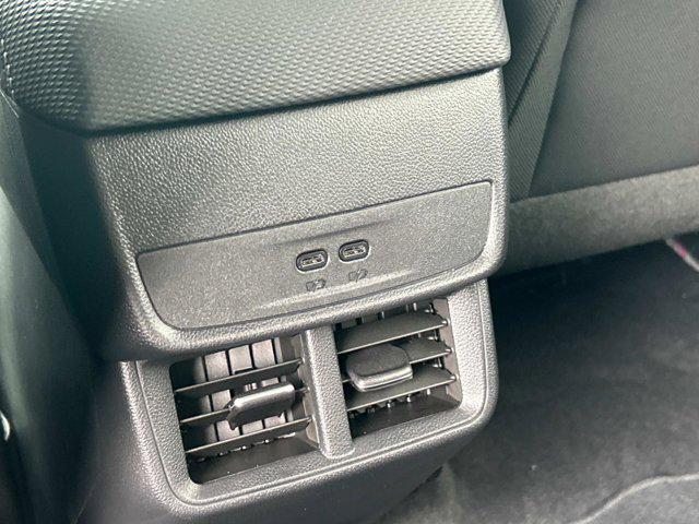 new 2026 Chevrolet Equinox car, priced at $29,580
