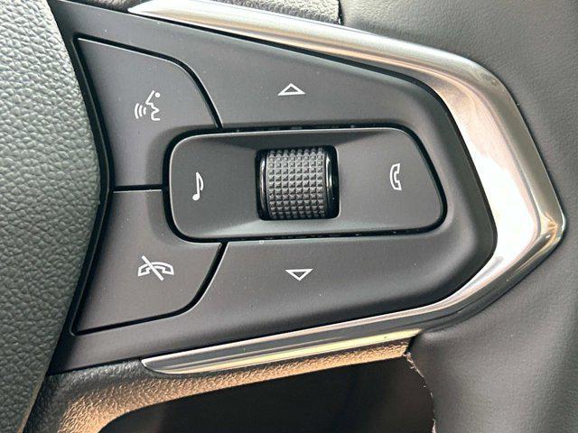 new 2025 Chevrolet Trax car, priced at $25,685