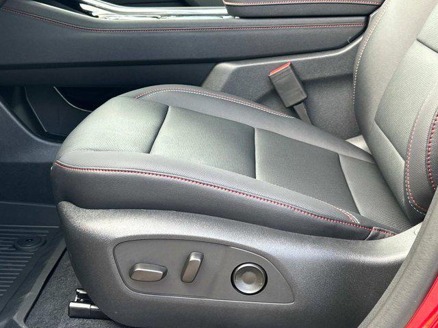 new 2026 Chevrolet Traverse car, priced at $56,870