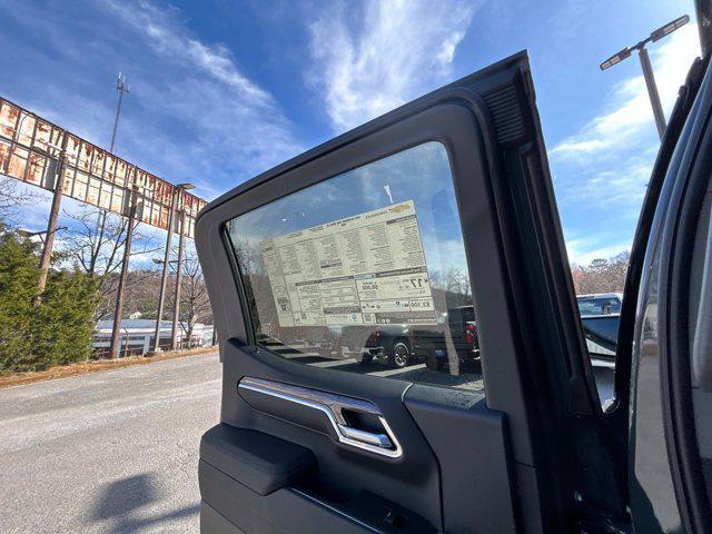 new 2025 Chevrolet Silverado 1500 car, priced at $62,801