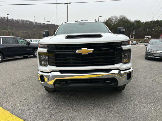 new 2025 Chevrolet Silverado 3500 car, priced at $57,370