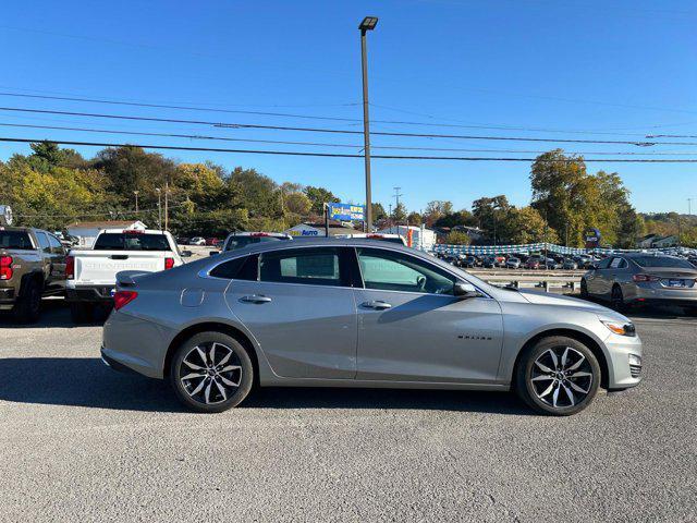 new 2025 Chevrolet Malibu car, priced at $30,015