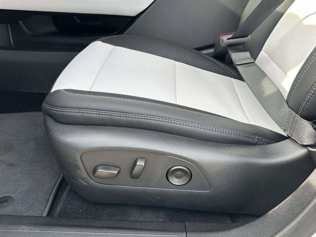 new 2026 Chevrolet Equinox EV car, priced at $39,625