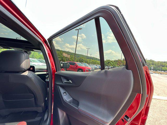 new 2026 Chevrolet Equinox car, priced at $42,525