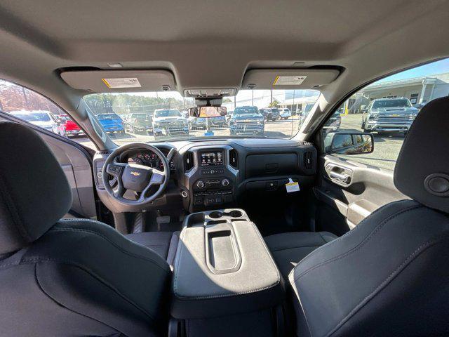 new 2025 Chevrolet Silverado 1500 car, priced at $43,472