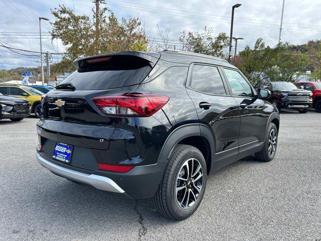 new 2025 Chevrolet TrailBlazer car, priced at $23,985