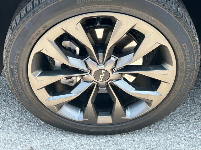 used 2023 Kia Sorento car, priced at $34,995