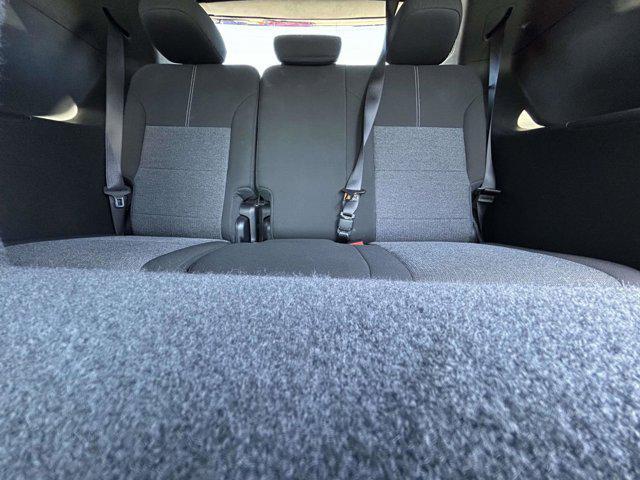 used 2025 GMC Acadia car, priced at $37,995