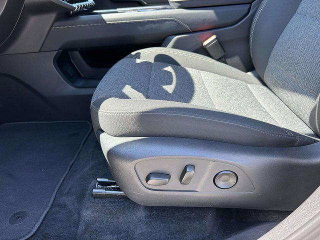 used 2025 GMC Acadia car, priced at $37,995