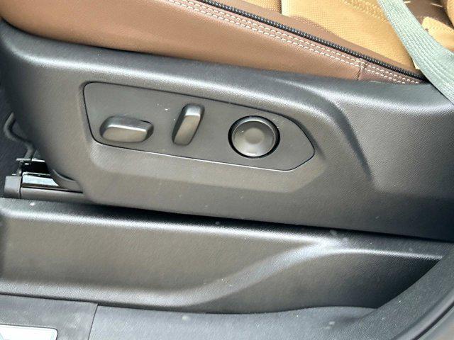 new 2025 Chevrolet Suburban car, priced at $91,915