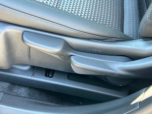 new 2025 Chevrolet Trax car