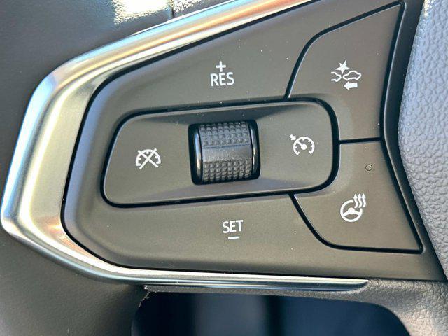 new 2025 Chevrolet Trax car