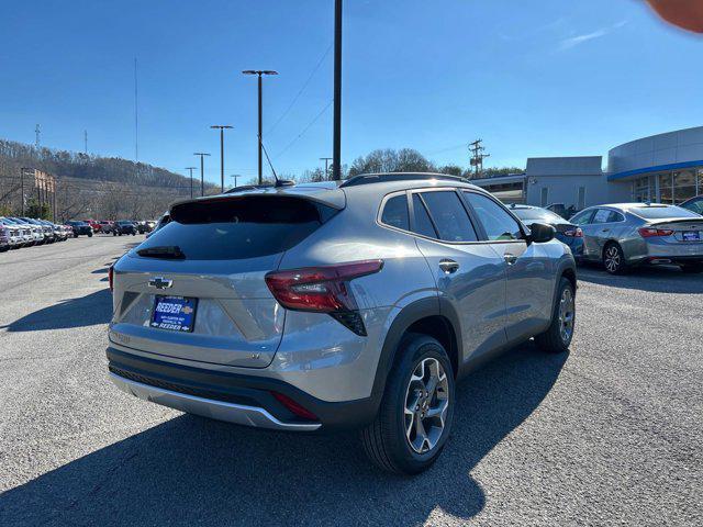 new 2025 Chevrolet Trax car