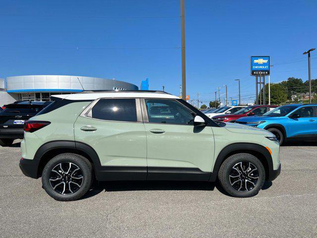 new 2025 Chevrolet TrailBlazer car, priced at $29,575