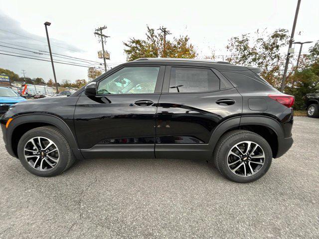 new 2025 Chevrolet TrailBlazer car, priced at $26,570