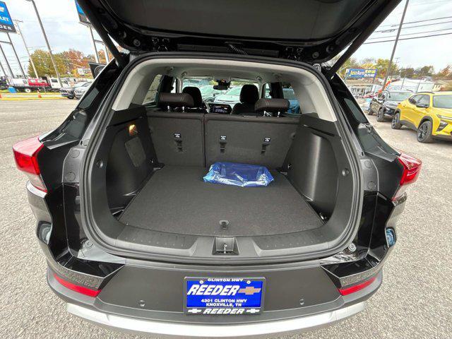 new 2025 Chevrolet TrailBlazer car, priced at $26,570