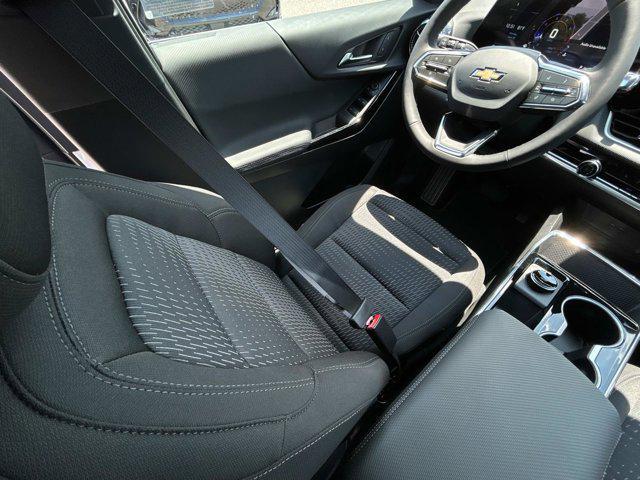 new 2026 Chevrolet Equinox car, priced at $28,240