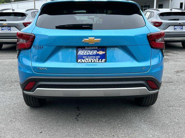 new 2025 Chevrolet Trax car, priced at $24,875