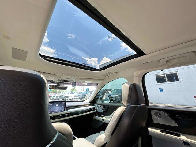used 2020 Lincoln Aviator car, priced at $44,995