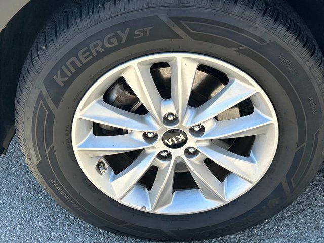 used 2019 Kia Sorento car, priced at $14,995