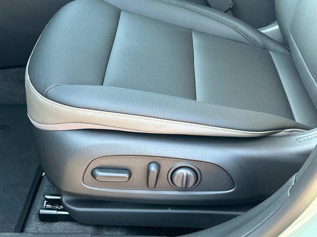 new 2025 Chevrolet Trax car, priced at $25,185