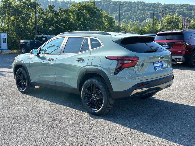 new 2025 Chevrolet Trax car, priced at $25,185