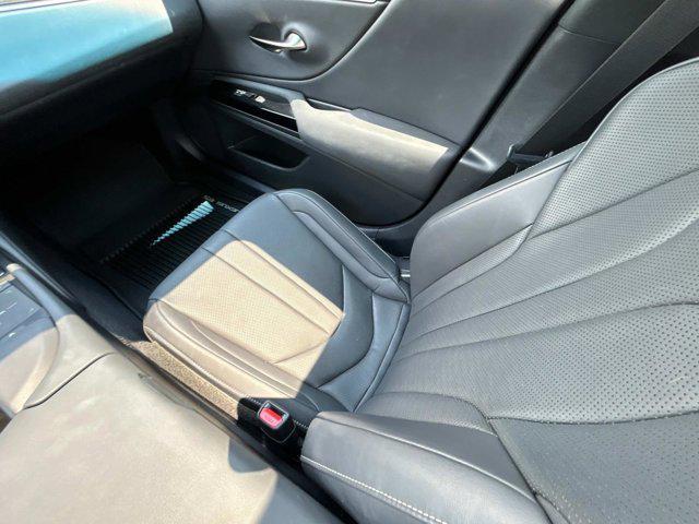 used 2022 Lexus ES 300h car, priced at $36,995