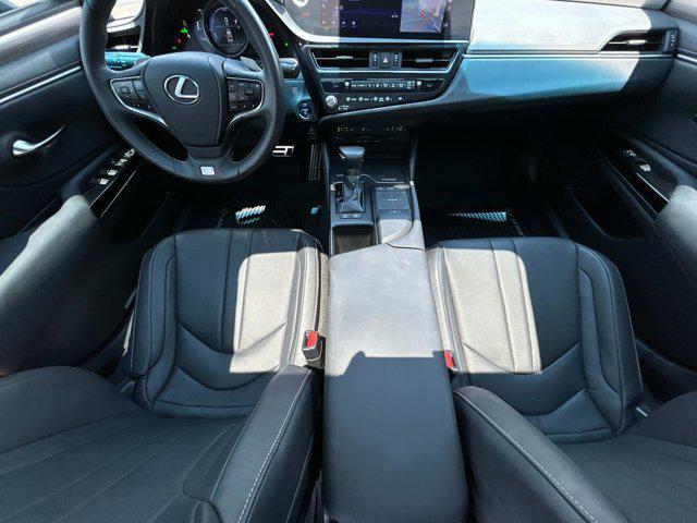 used 2022 Lexus ES 300h car, priced at $36,995