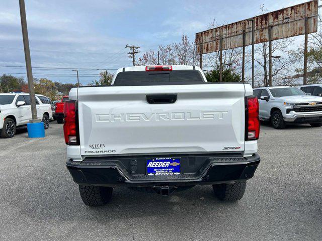 new 2024 Chevrolet Colorado car, priced at $48,635