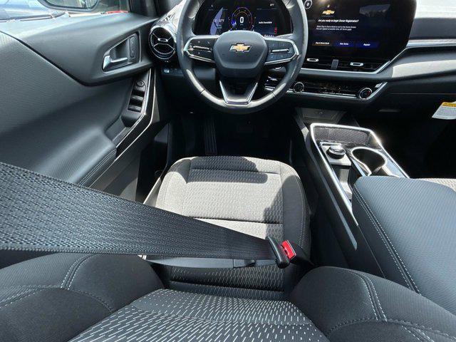new 2026 Chevrolet Equinox car, priced at $29,585