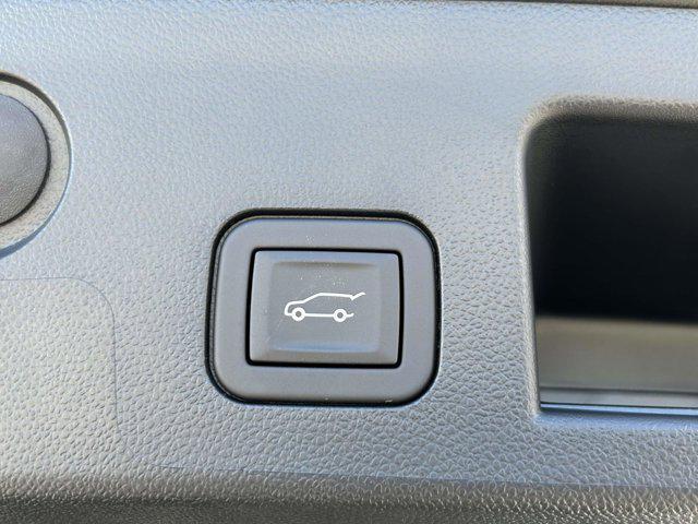 new 2026 Chevrolet Equinox car, priced at $35,600